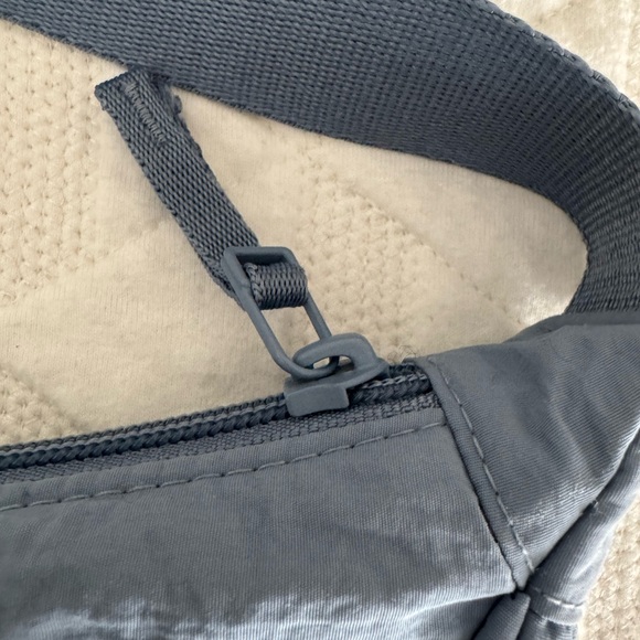 Uniqlo Round Crescent Half Moon Mini Shoulder Crossbody Bag, Blue - Picture 4 of 8